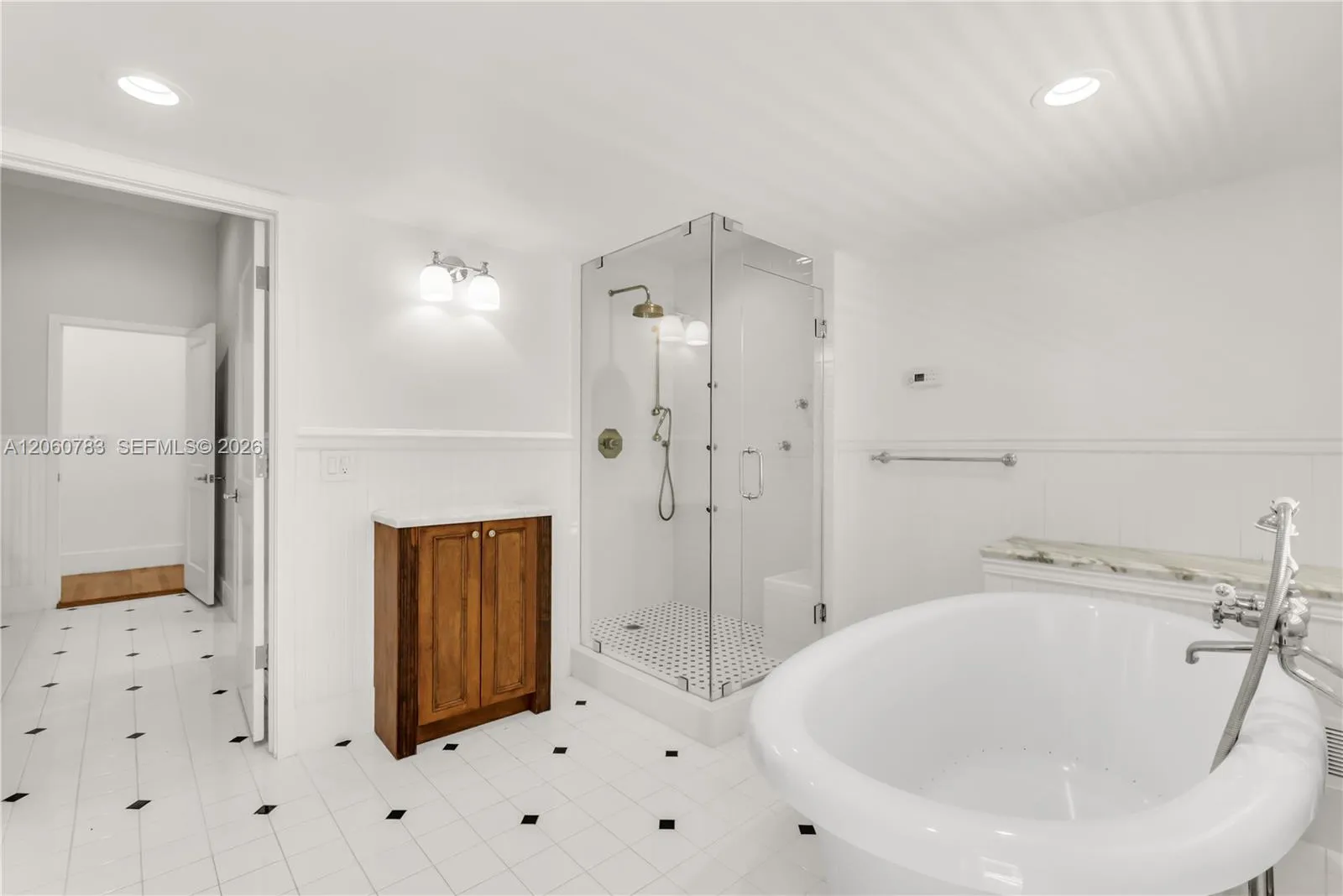 Property photo 43