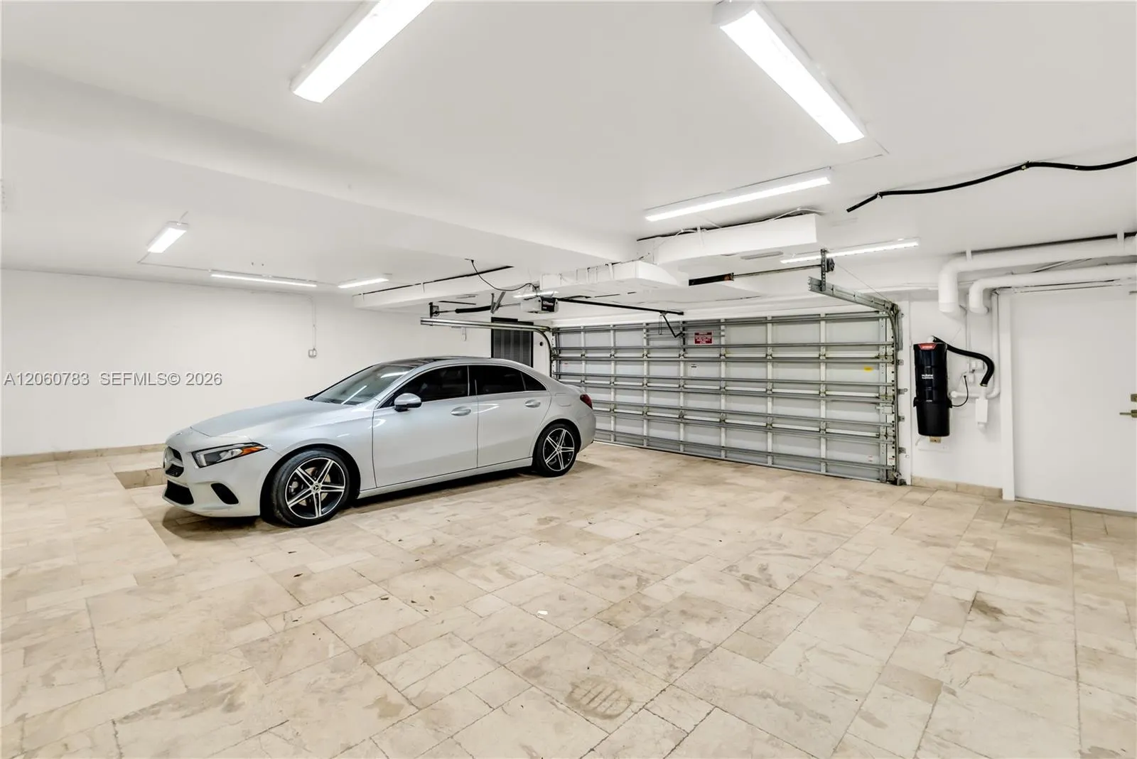 Property photo 61