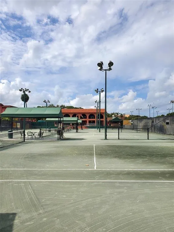 tennis club court