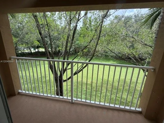 Master Bedroom Balcony