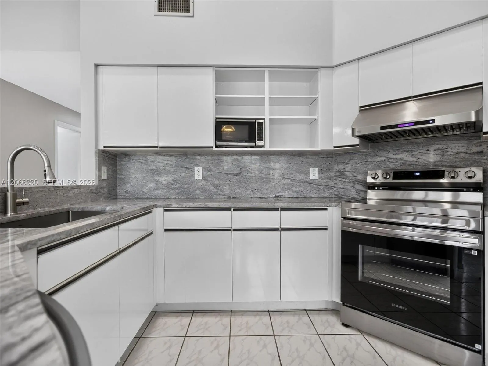 Property photo 92