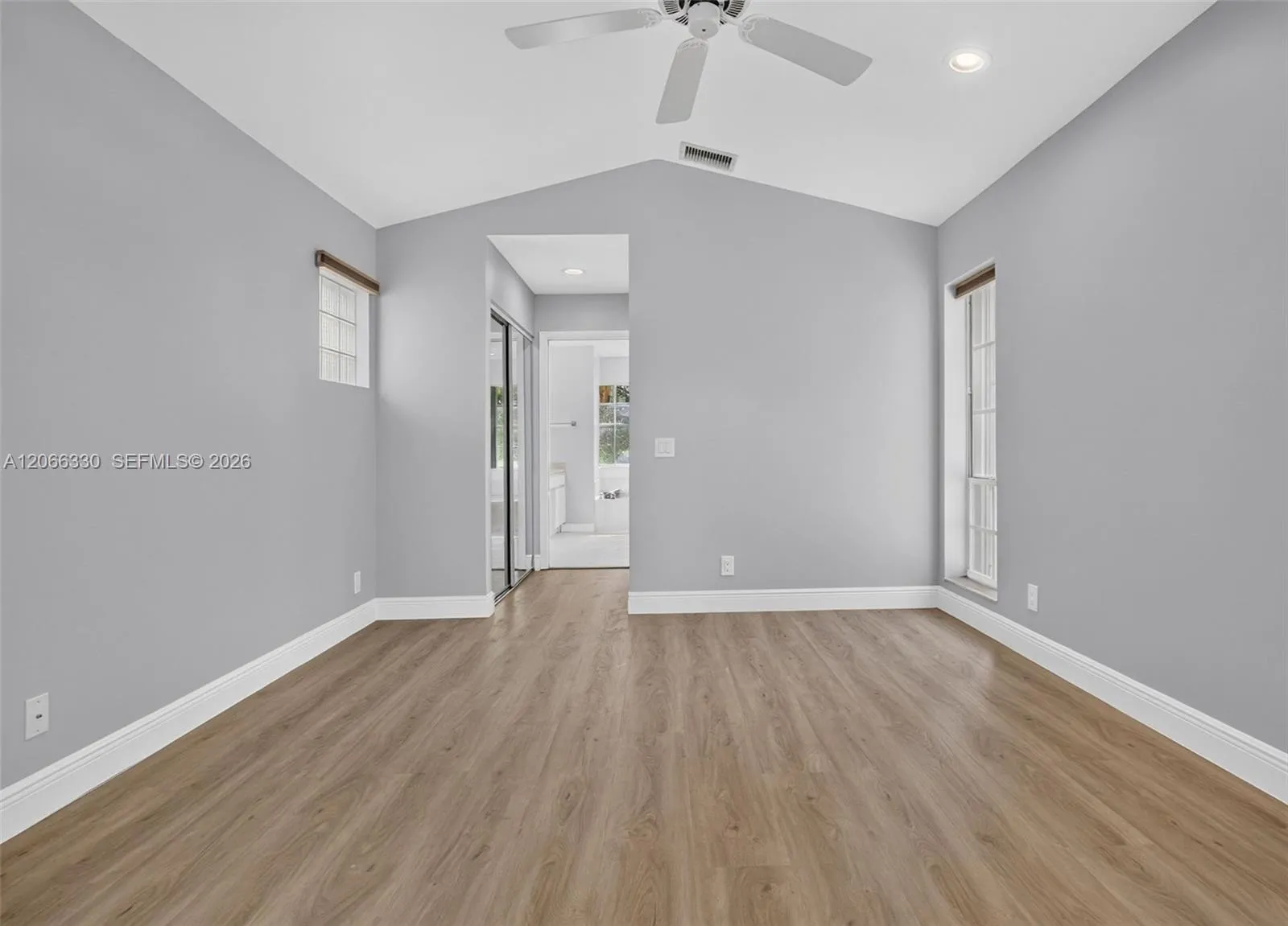 Property photo 74