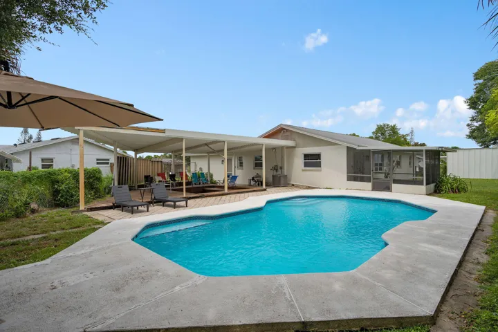 pool area