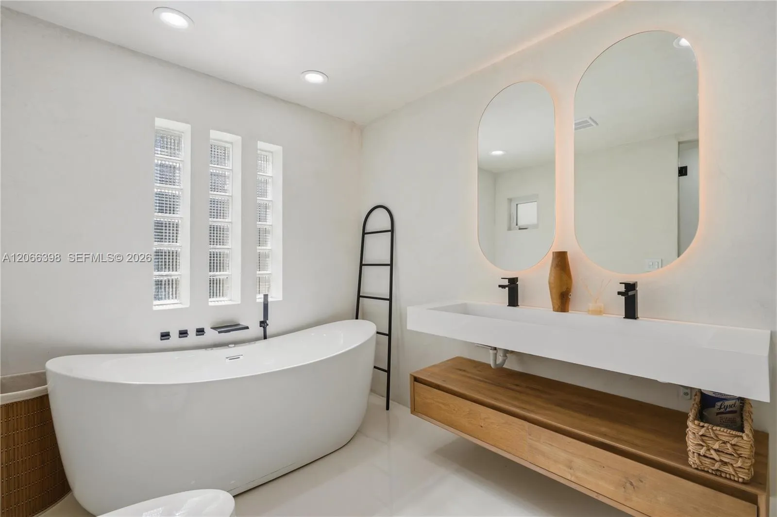 Property photo 22