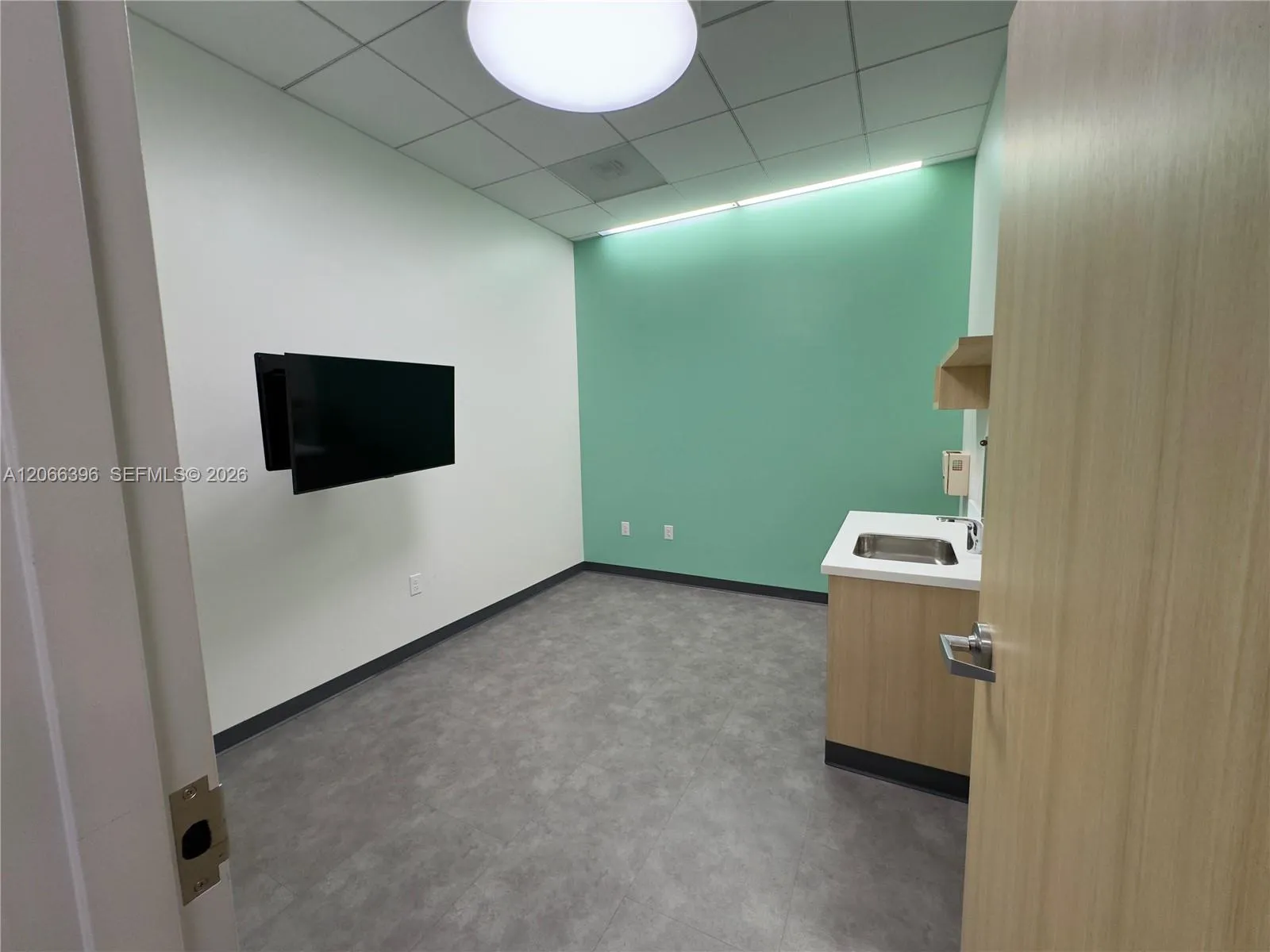 Property photo 12