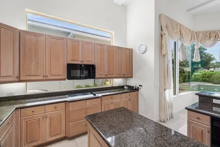 7700 Bella Verde - 2026 (18)