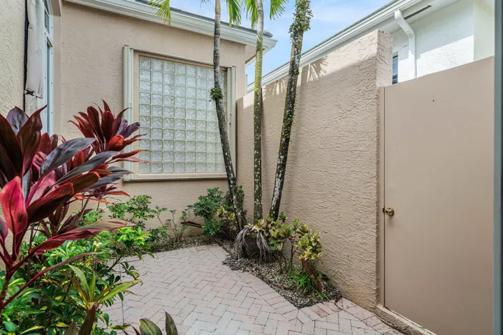 7700 Bella Verde - 2026 (33)
