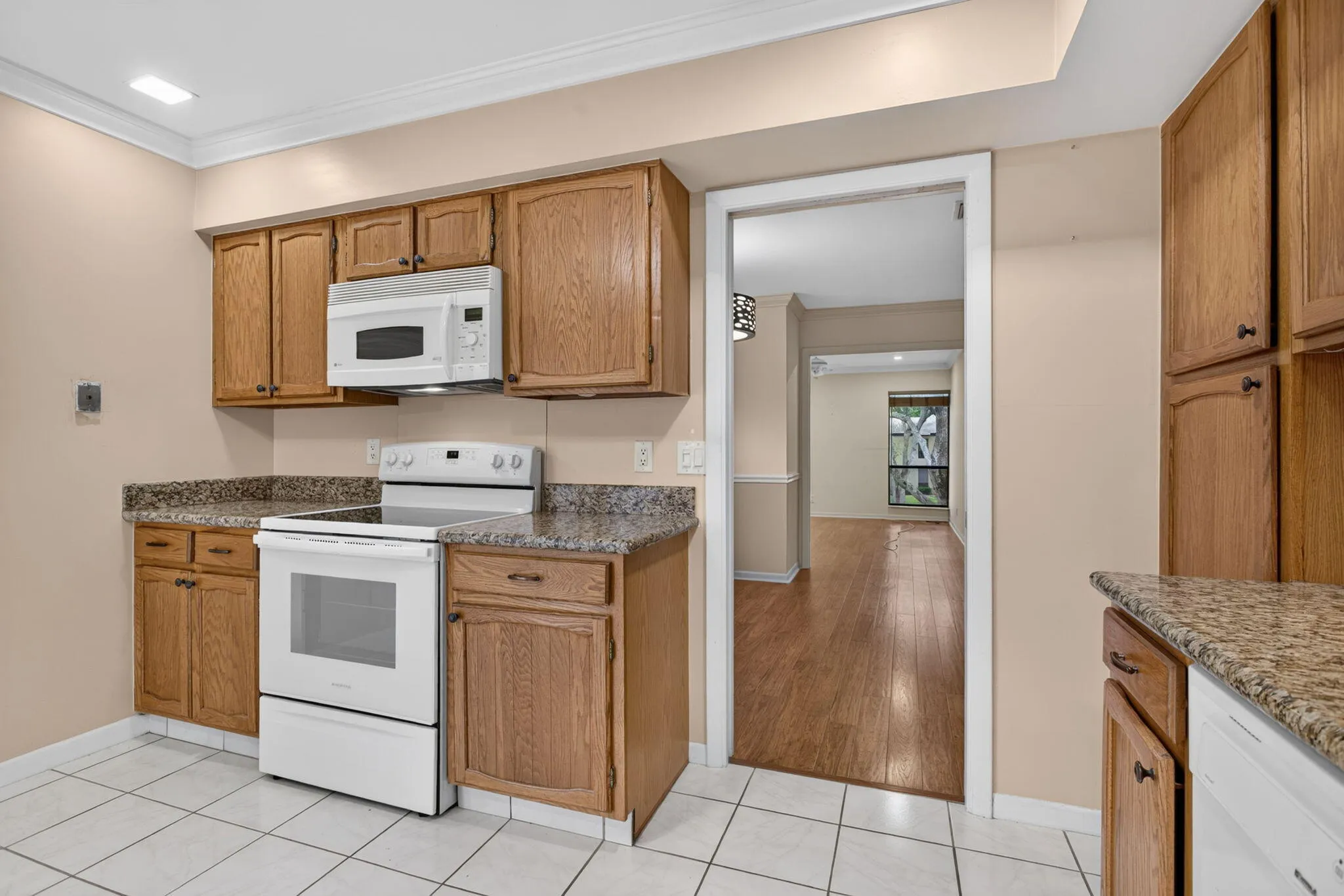 GRANITE COUNTERS