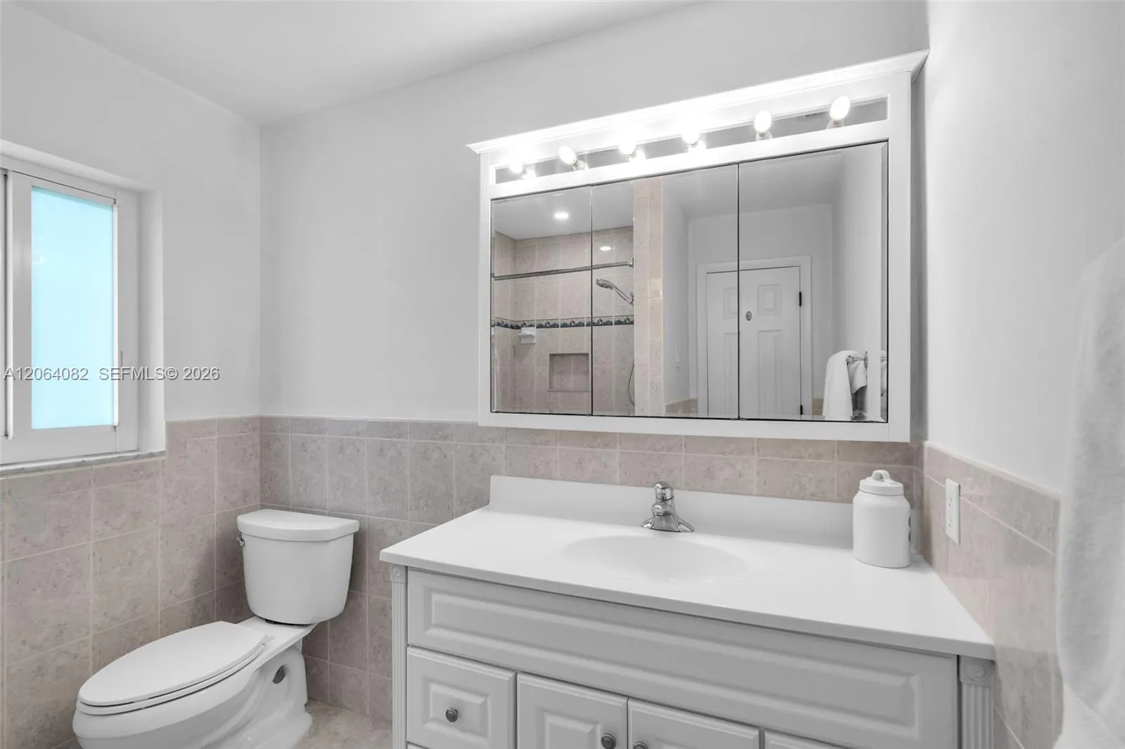 Bathroom #2