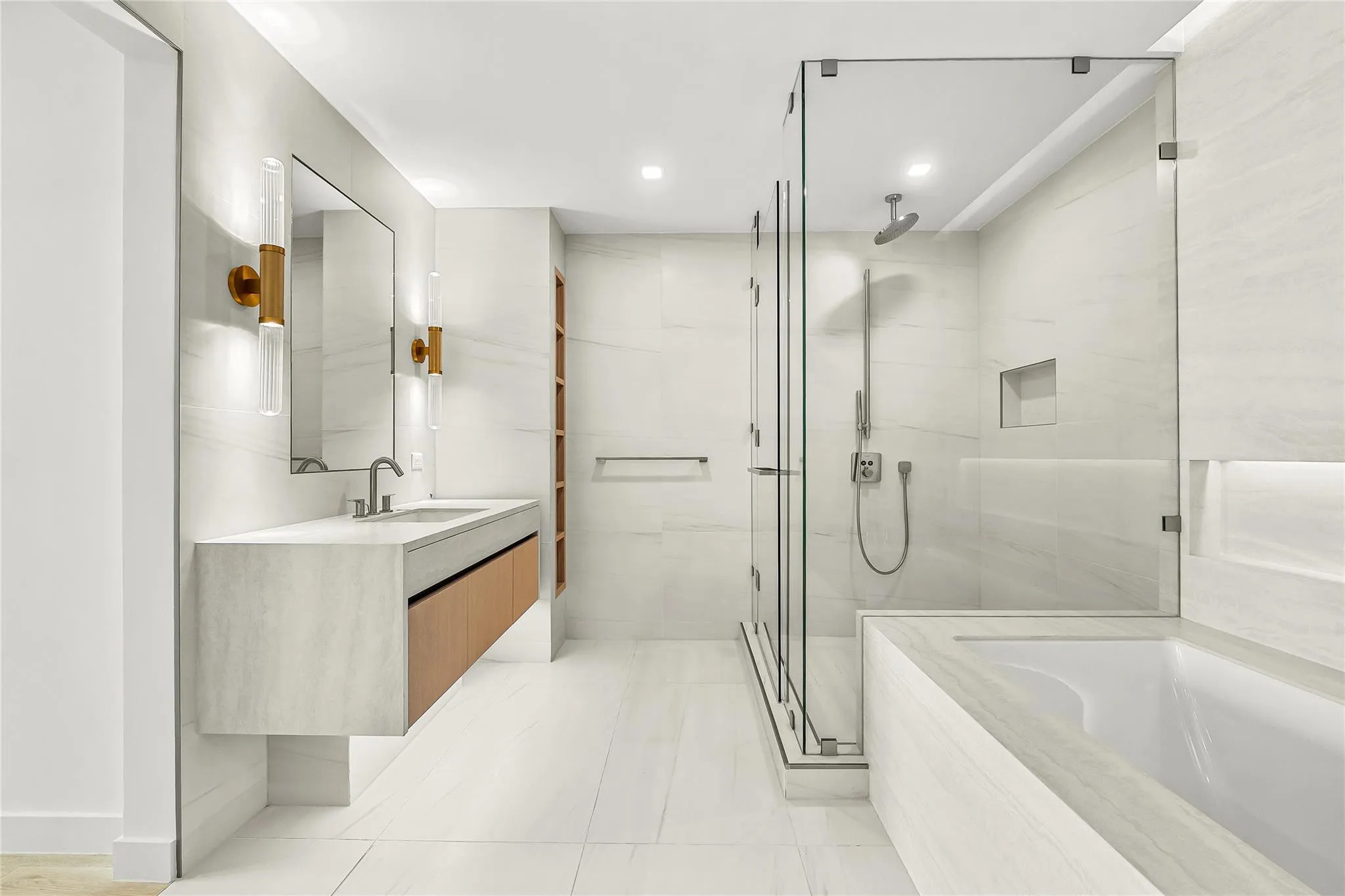 Separate Tub & Shower.