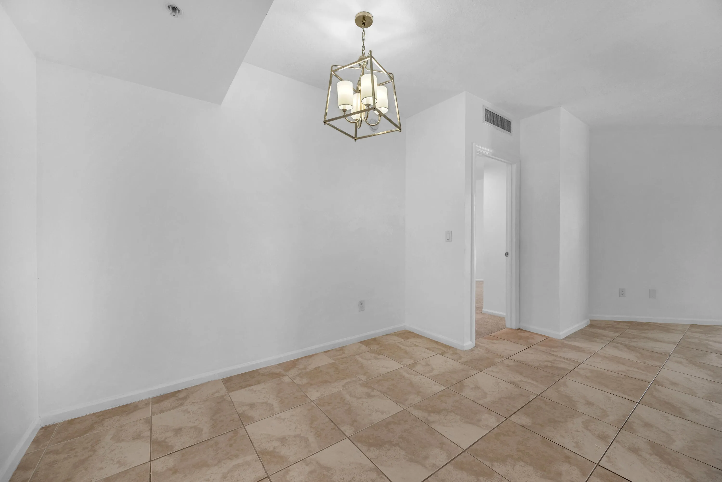 04 - 403 S Sapodilla 612