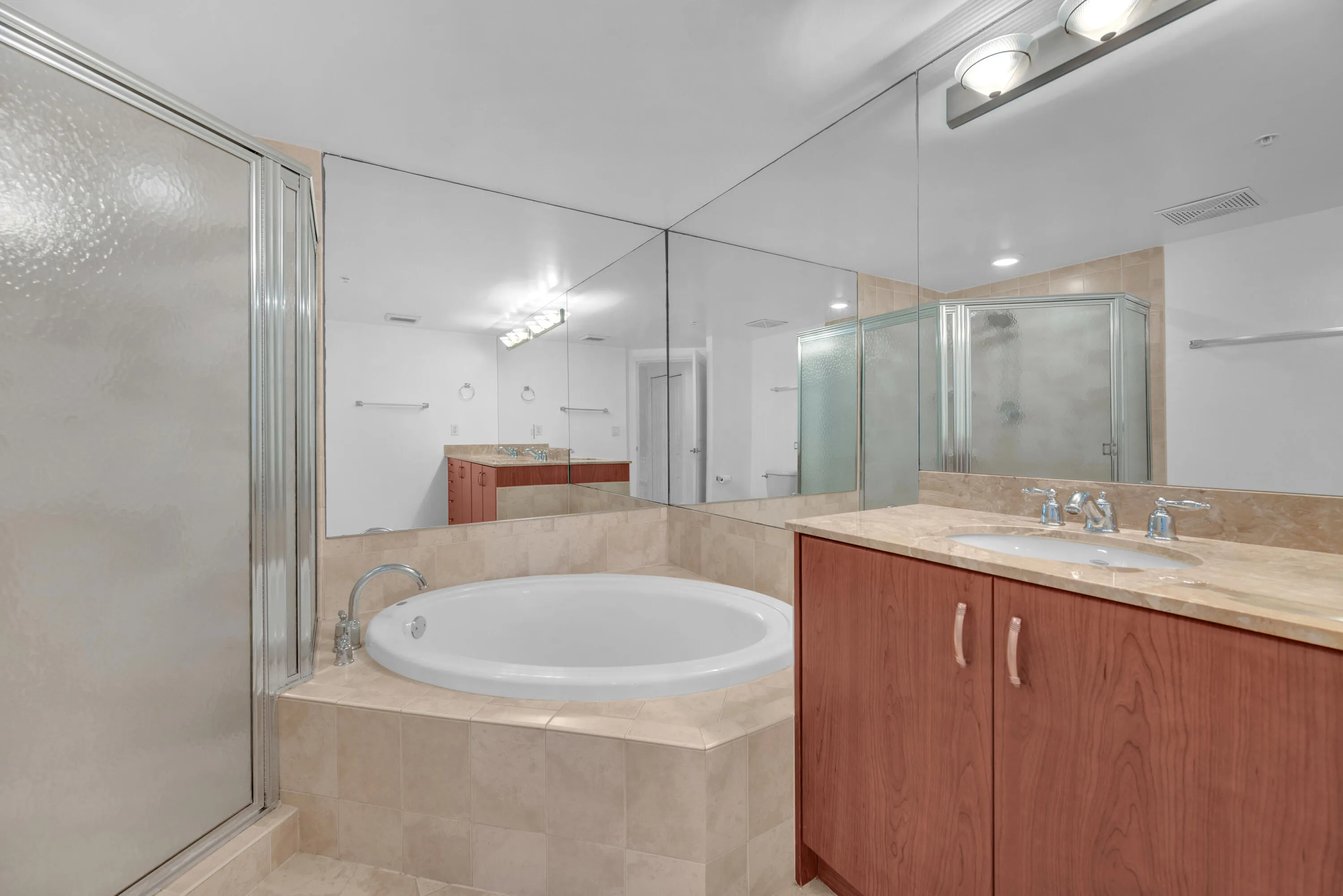 36 - 403 S Sapodilla 612