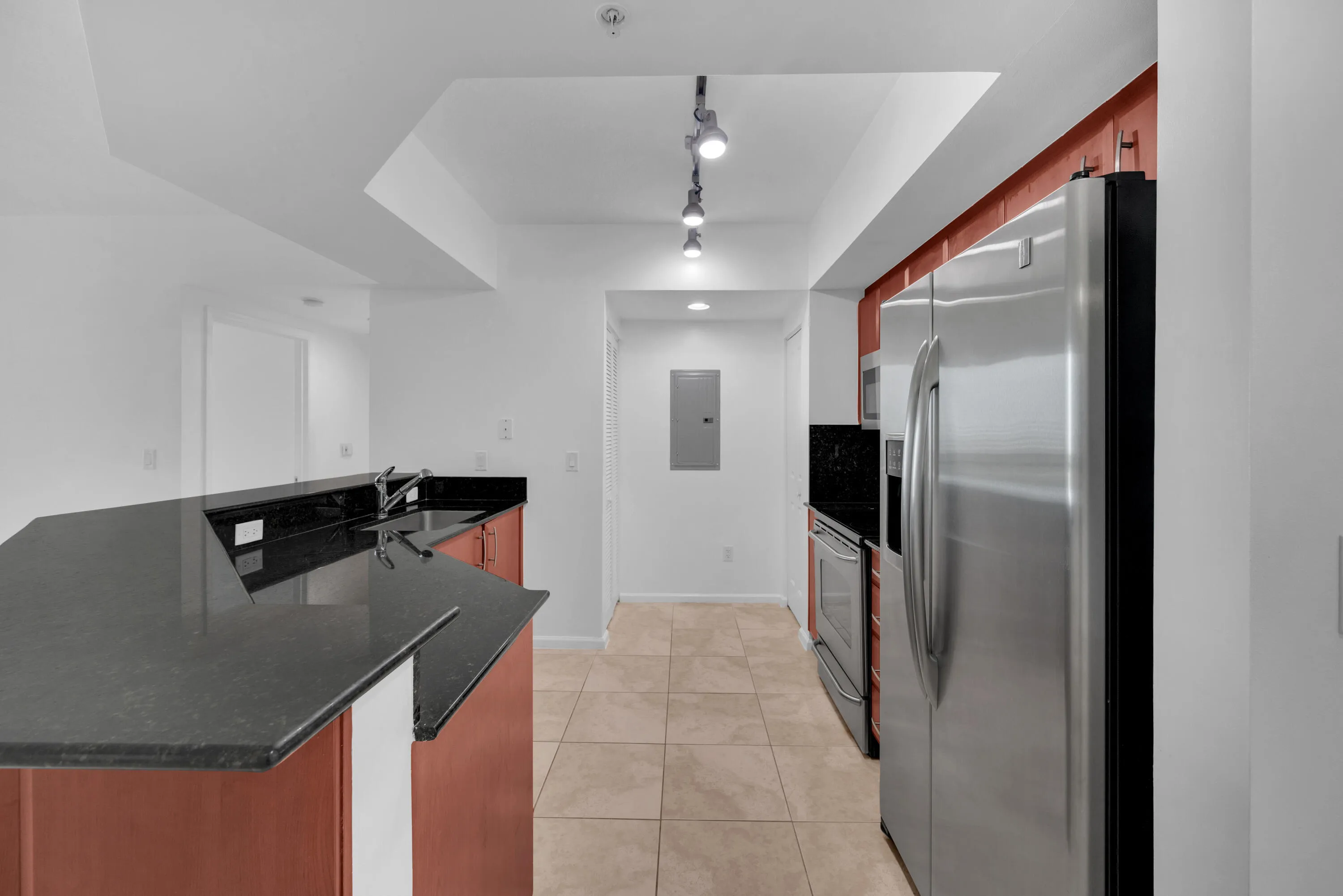 08 - 403 S Sapodilla 612
