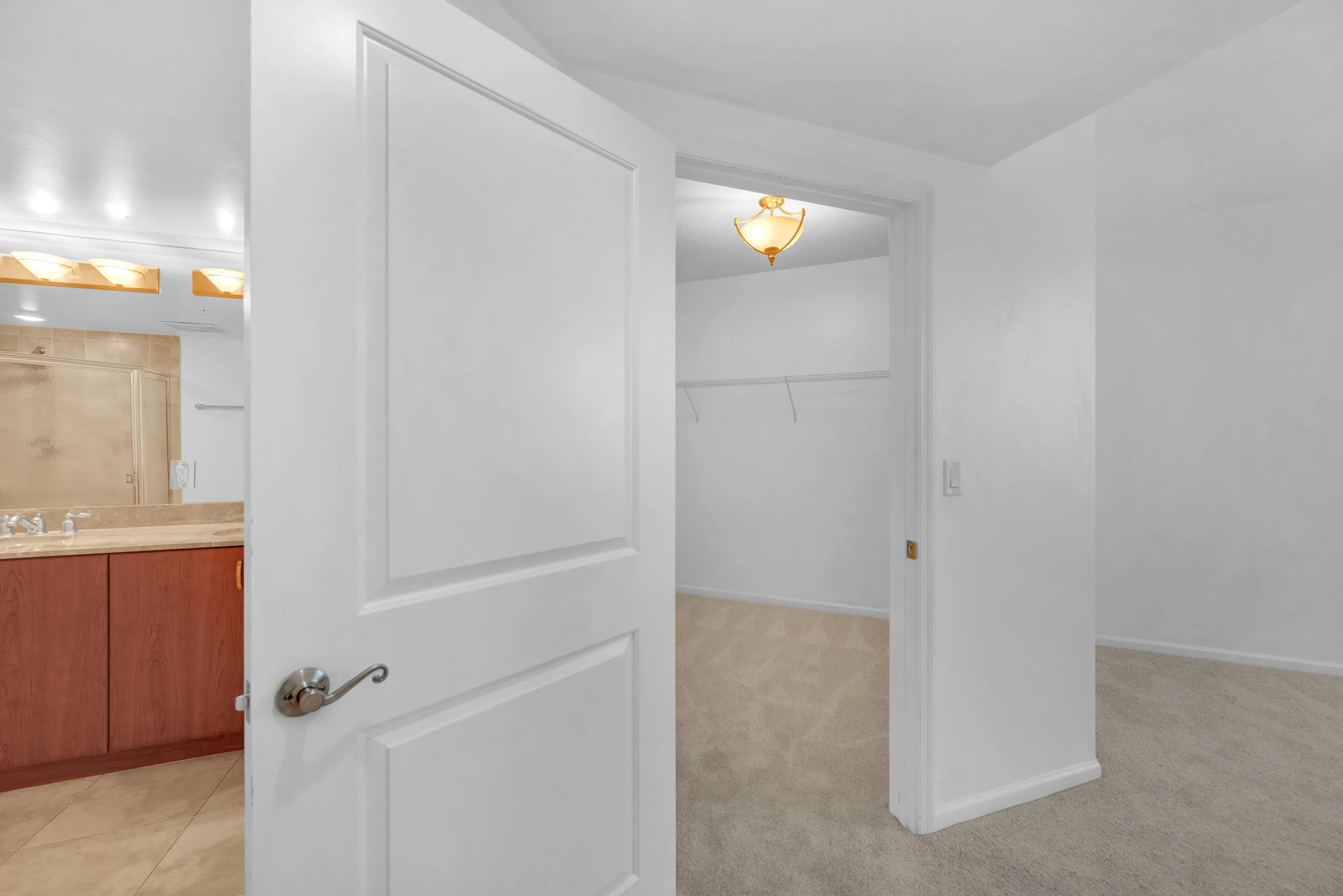 28 - 403 S Sapodilla 612