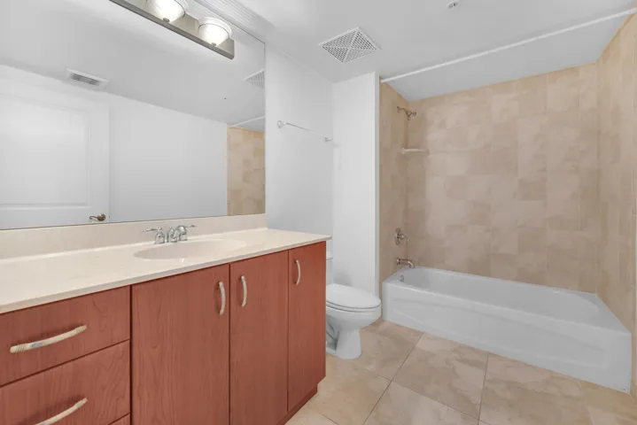 43 - 403 S Sapodilla 612