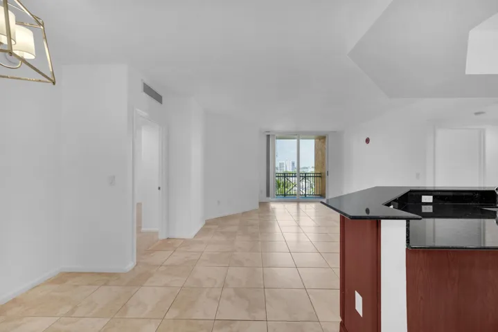 03 - 403 S Sapodilla 612