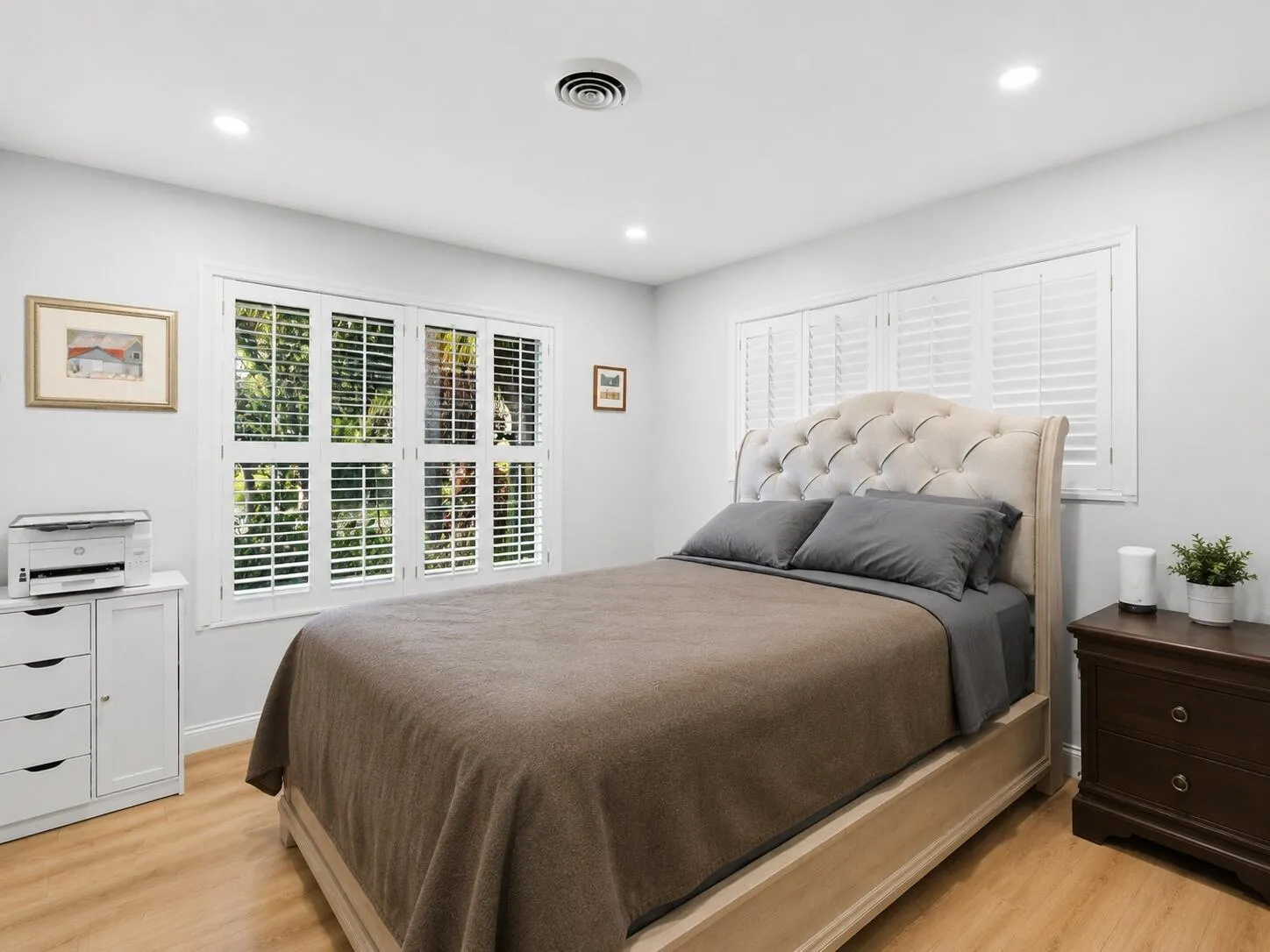 second bedroom