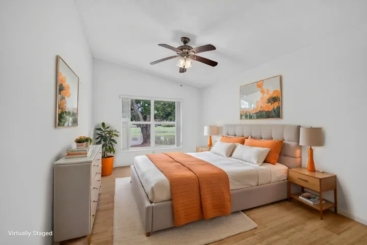 24-web-or-mls-5D1A2886 - Bedroom - Stand