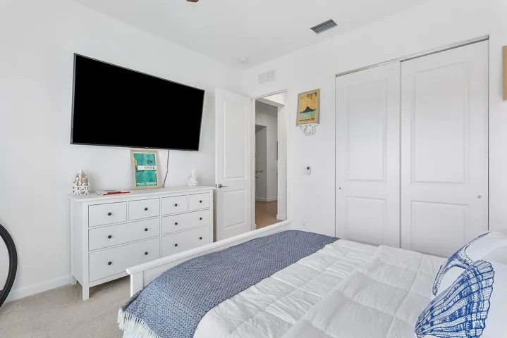 Guest Bedroom 1