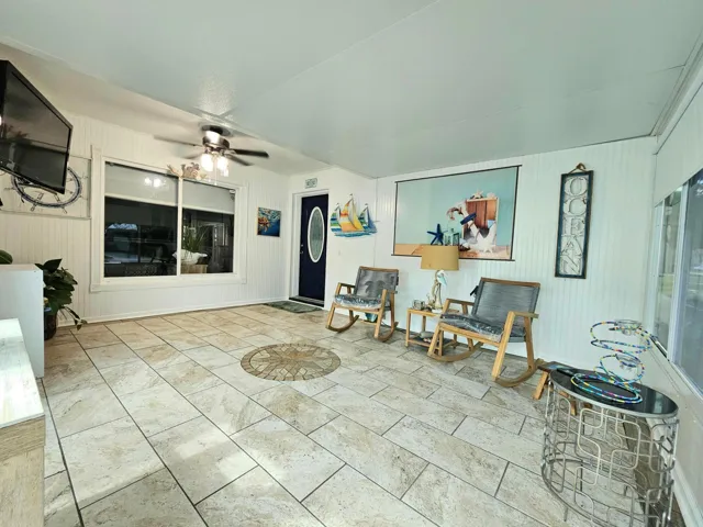 Front FL. Room