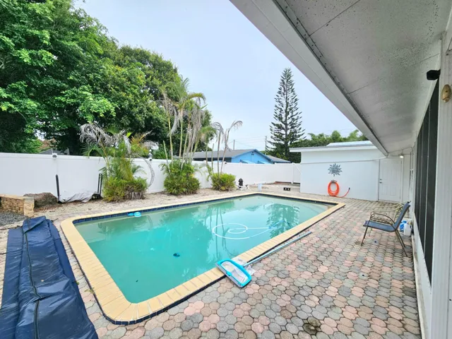 Inground Pool 807