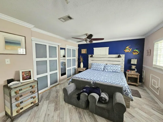 Front bed Room 807 1