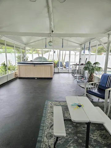Out side covered and Screened Entertaini