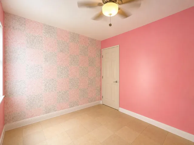 Bedroom I - 1410