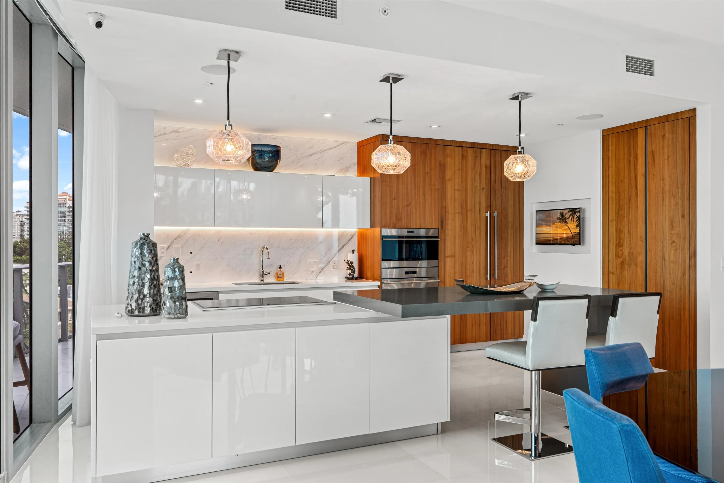 KITCHEN_ANGLE_RIGHT