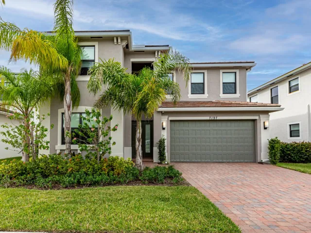 7197 Montereal Path