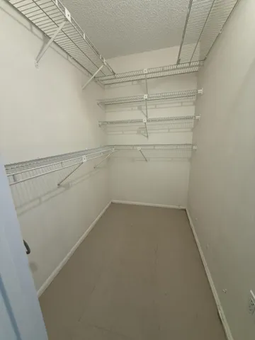 Walk in Closet