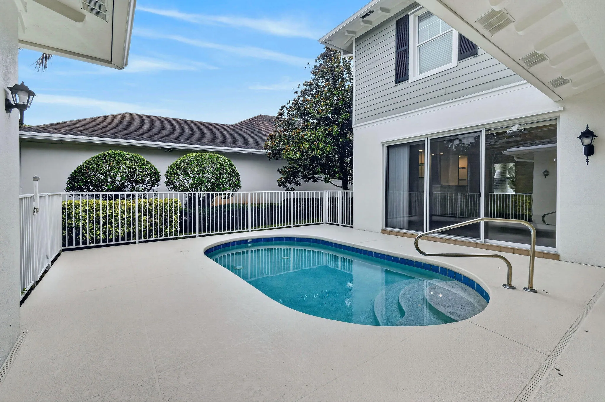 303CaravelleDr(66)