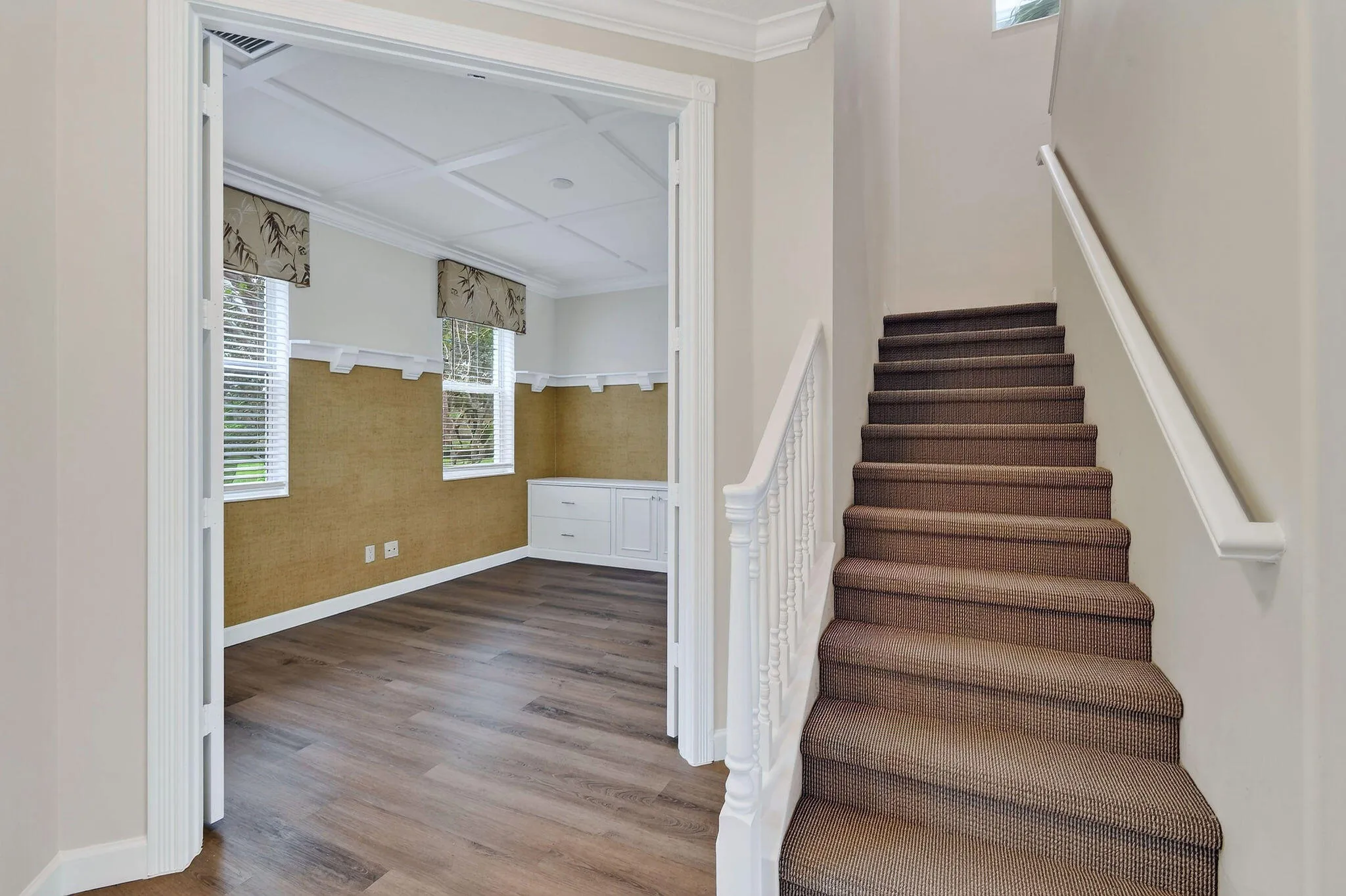 303CaravelleDr(27)