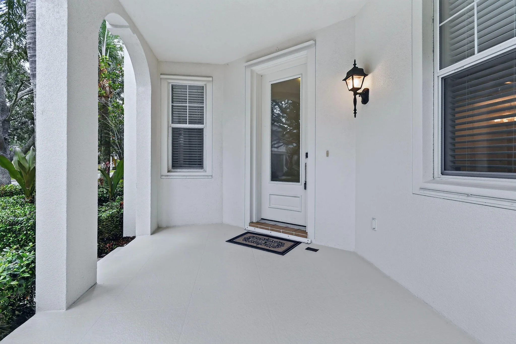 303CaravelleDr(9)