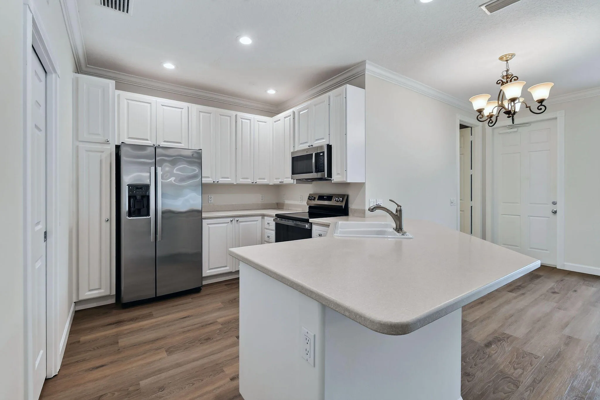 303CaravelleDr(19)
