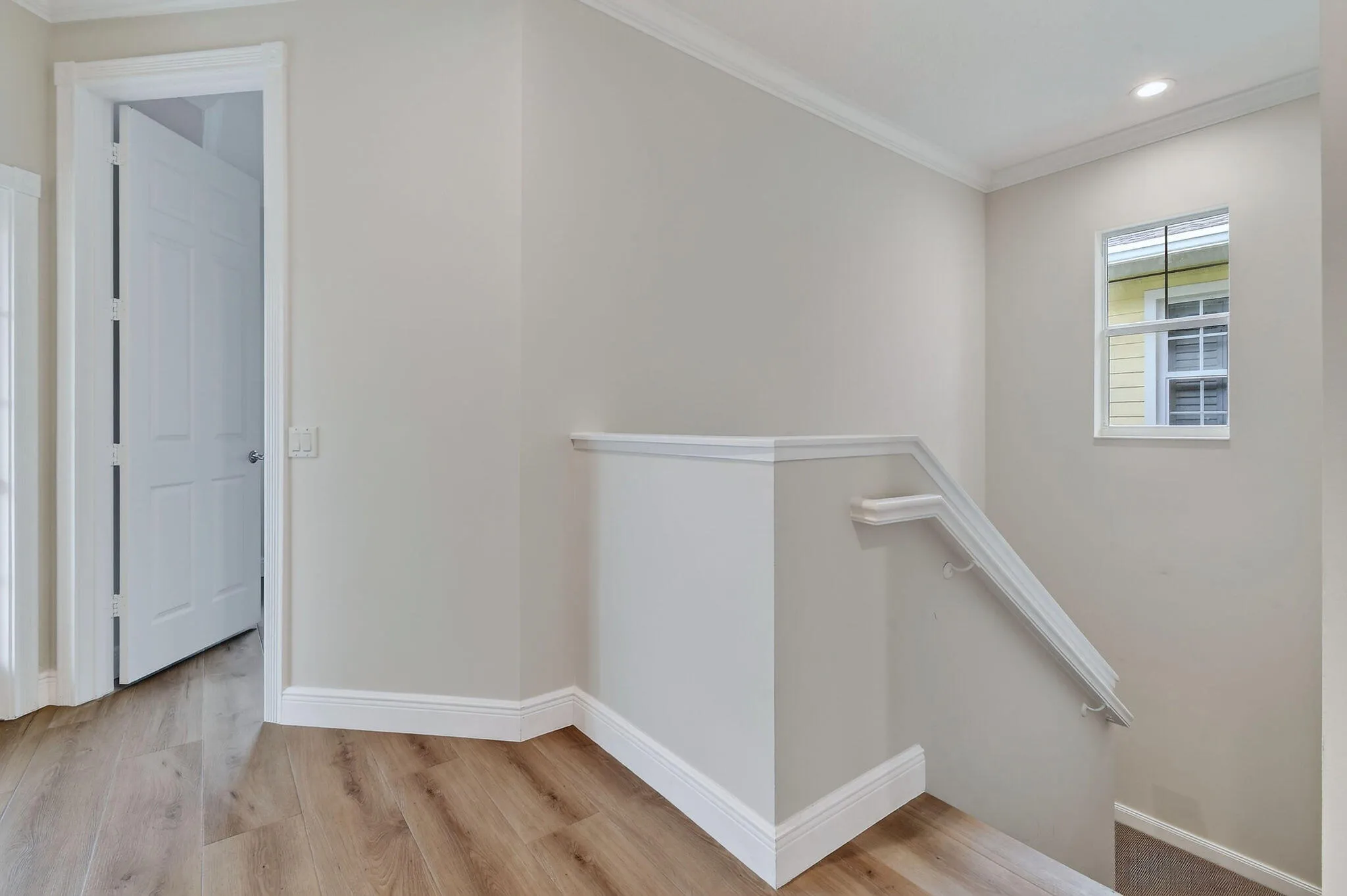 303CaravelleDr(48)