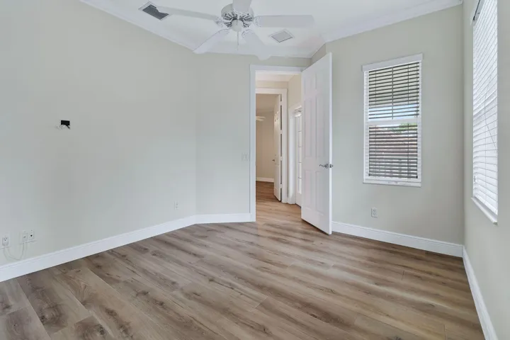303CaravelleDr(55)