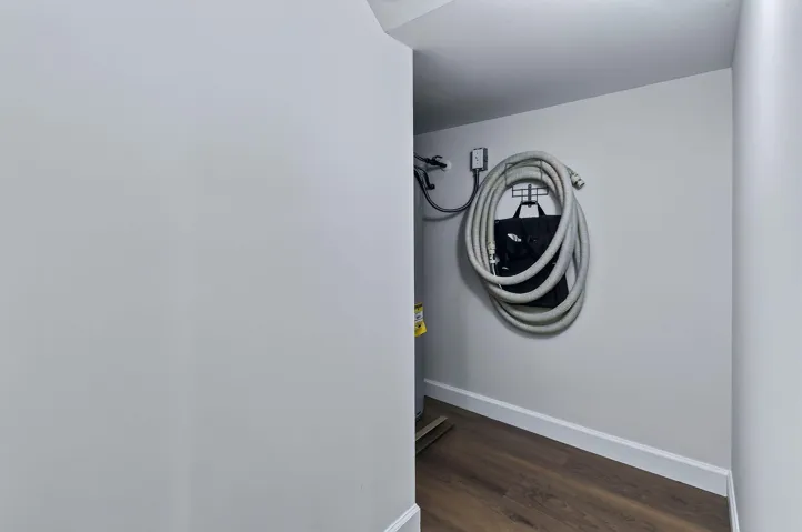 303CaravelleDr(26)