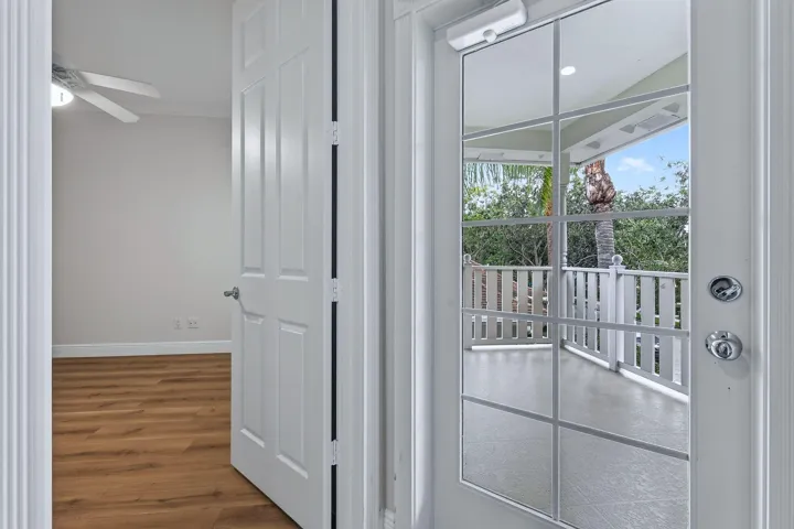 303CaravelleDr(56)