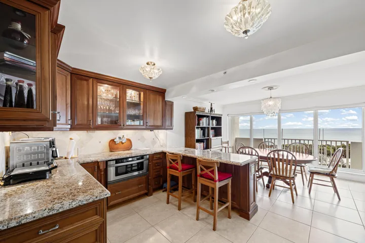 3 Kitchen (2)