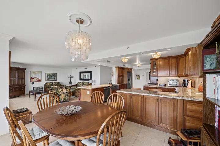 3 Kitchen (3)