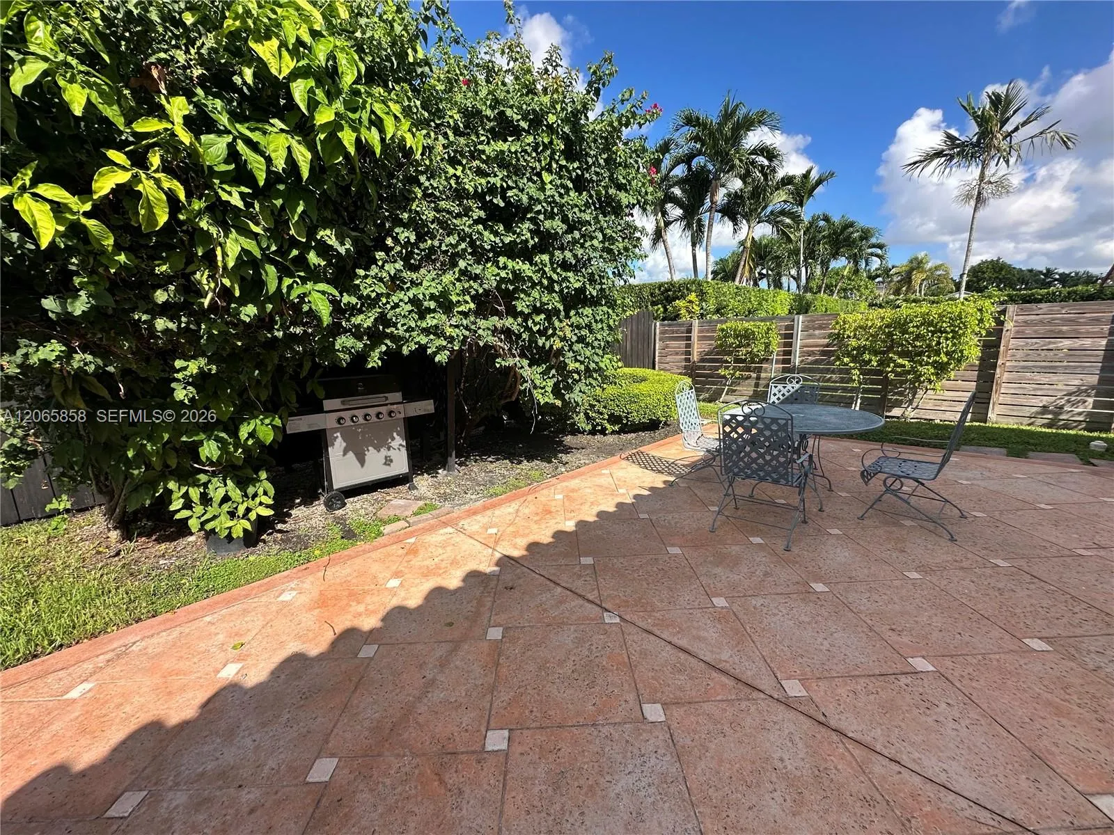 Property photo 23