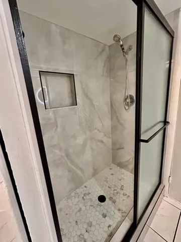 SHOWER 1