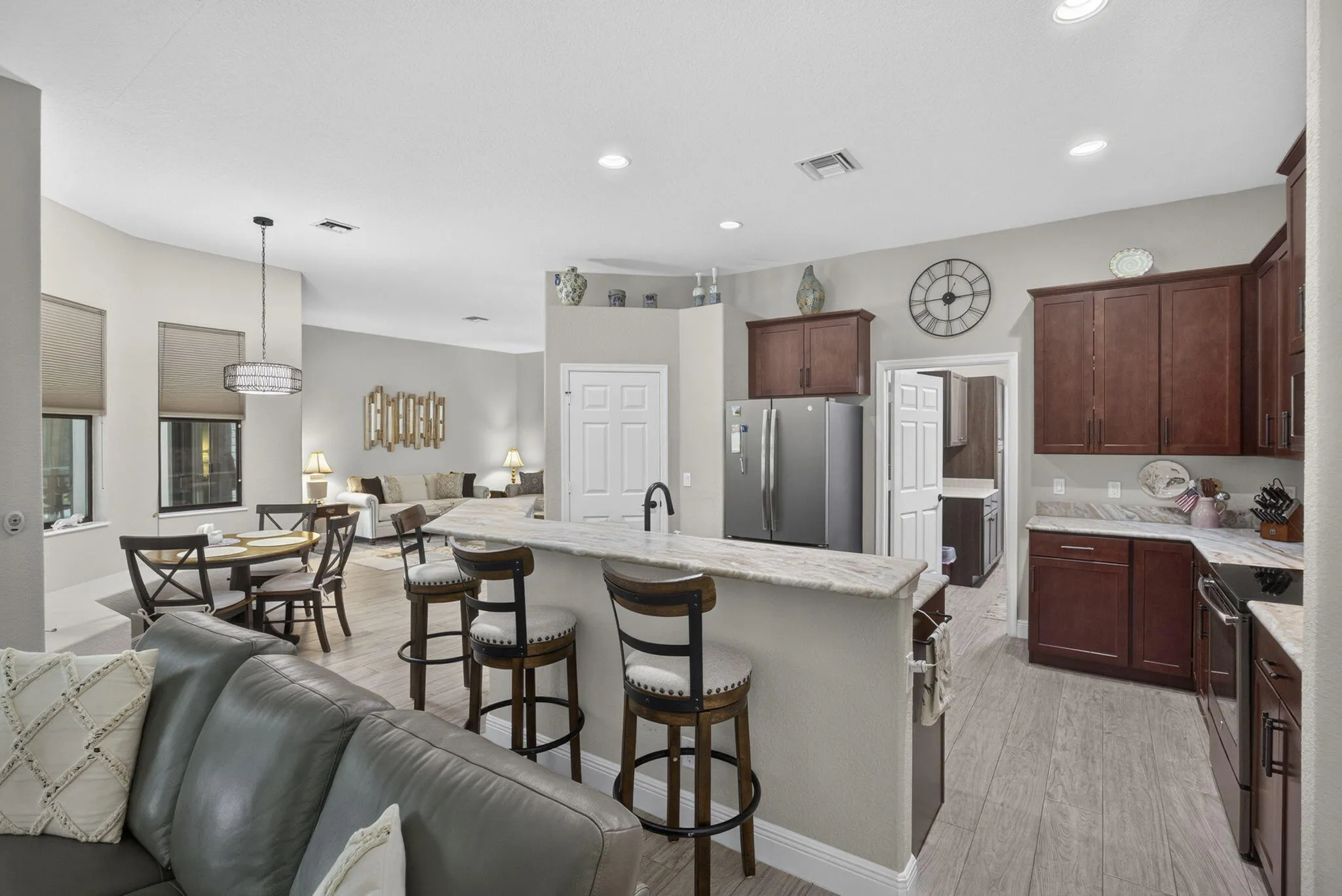 Property photo 24