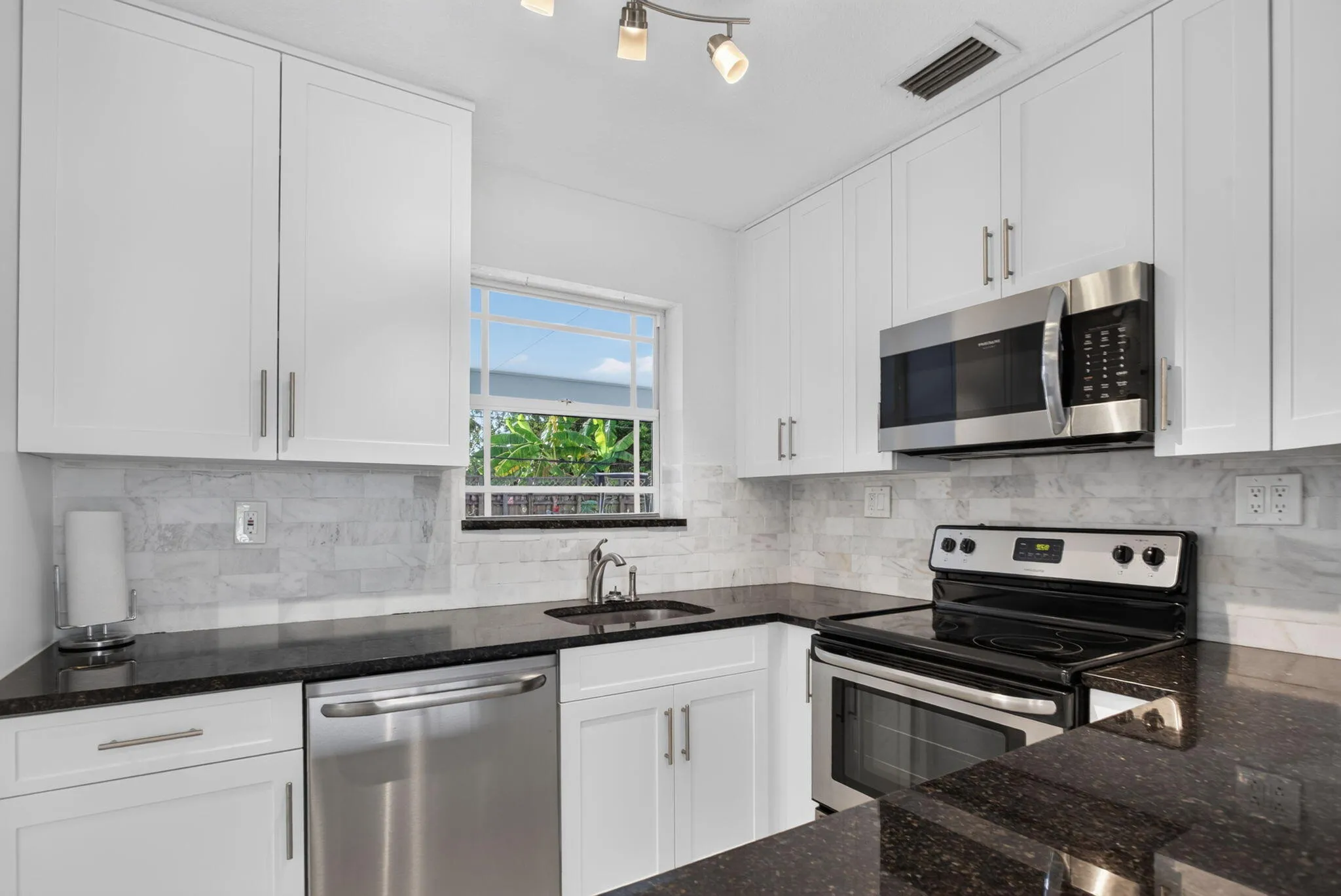 26-web-or-mls-1240-2540