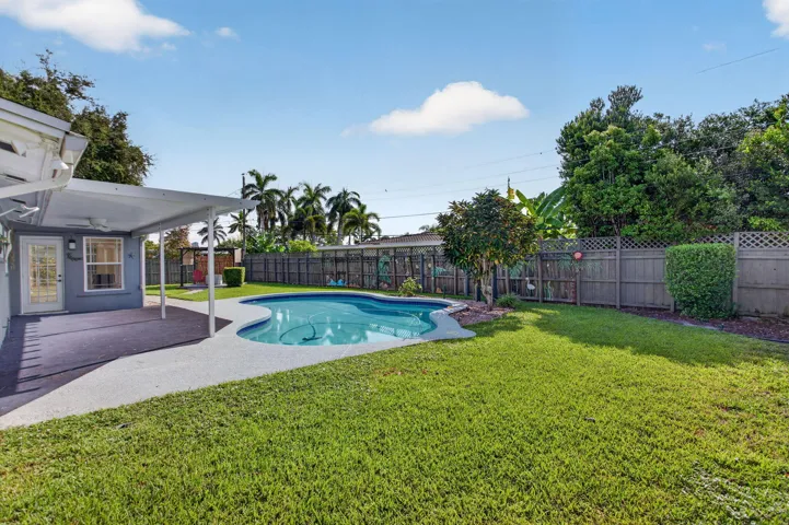 8-web-or-mls-1240-2452
