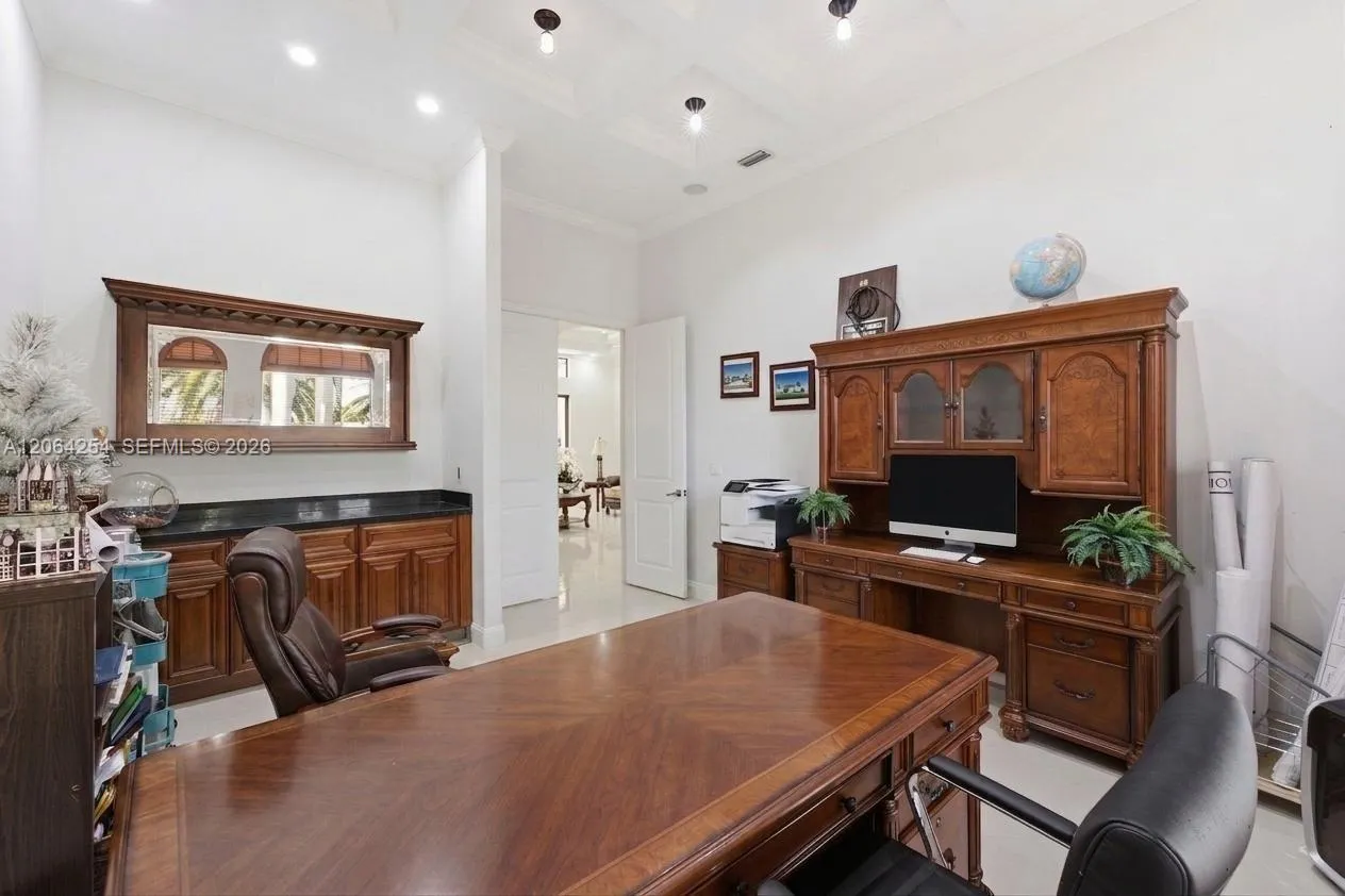 Property photo 33