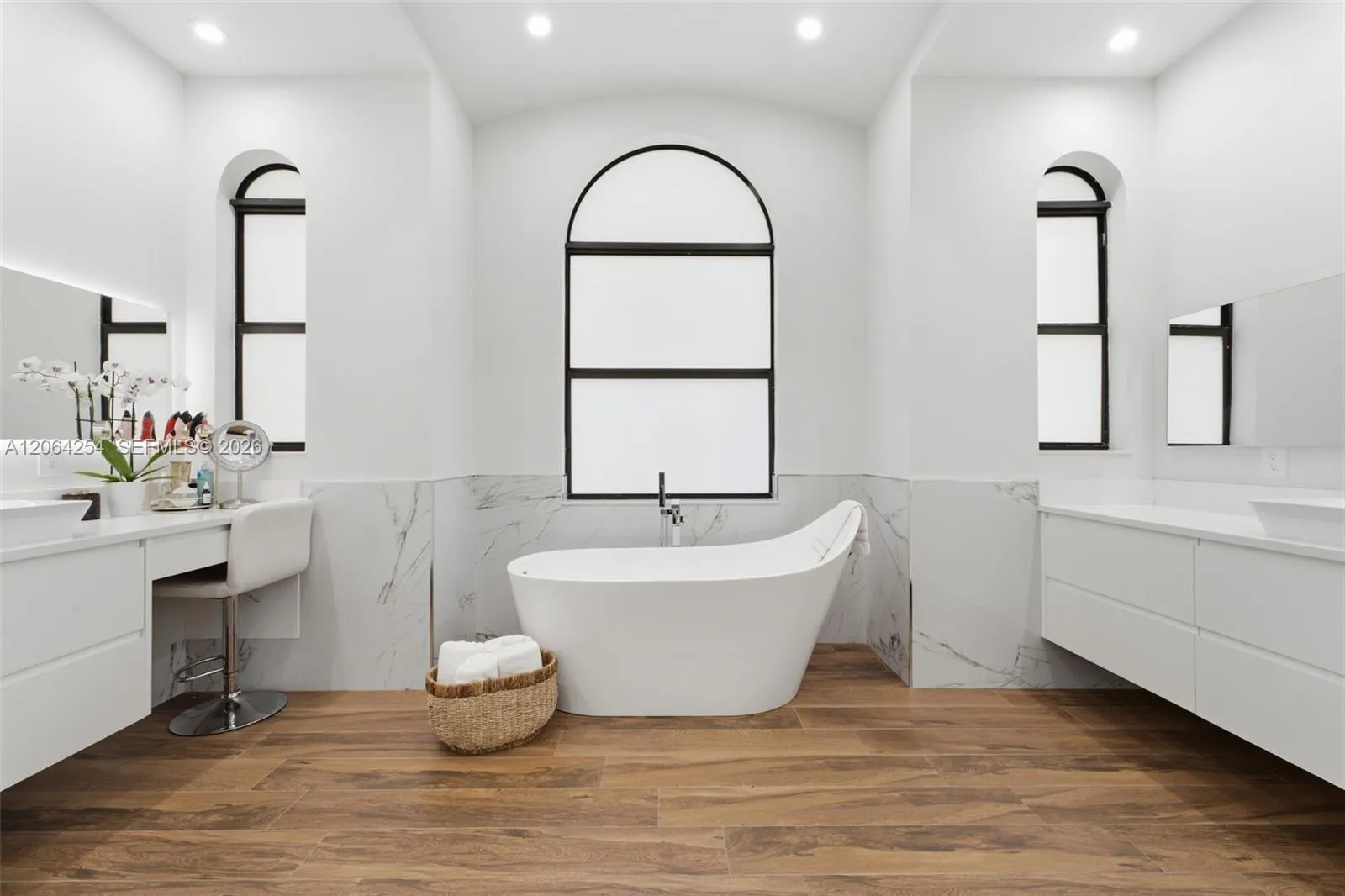 Property photo 43