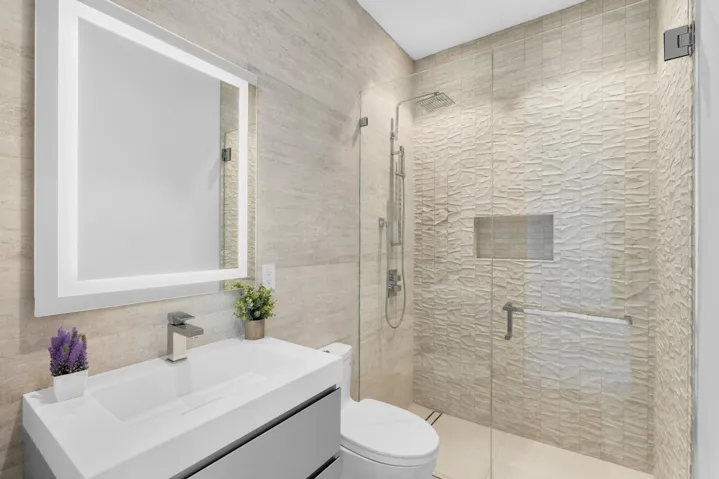 Office Bath w/Backyard Access