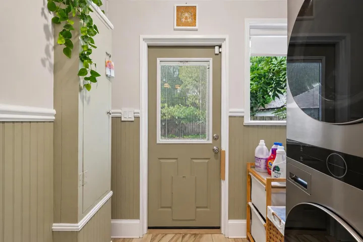 laundry room Post